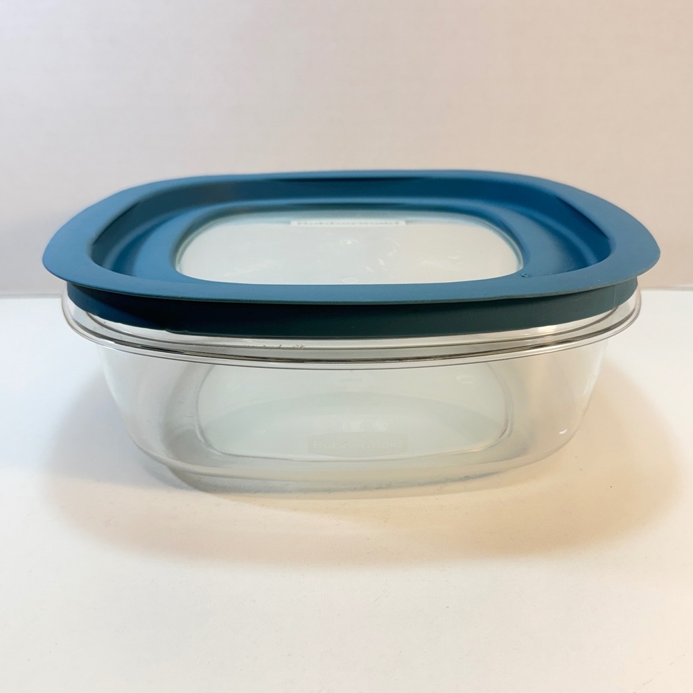 Rubbermaid Premier Food Storage Container 9 Cup 2.1L Clear Blue Flex Seal Lid